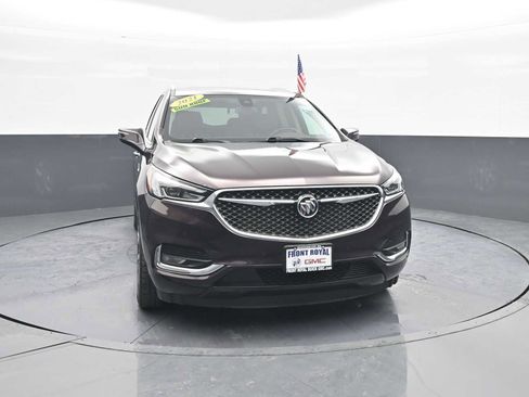 Used 2021 Buick Enclave Avenir w/ Avenir Technology Package image 2
