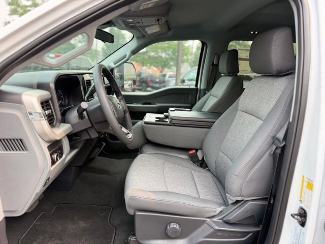 New 2026 Ford F350 XL w/ STX Appearance Package AWD/4WD image 11