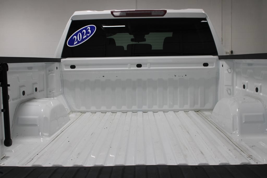Used 2023 GMC Sierra 1500 Elevation AWD/4WD image 17