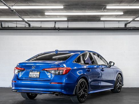 Used 2023 Honda Civic Sport image 5