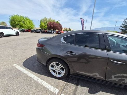 Used 2021 MAZDA MAZDA3 s image 21