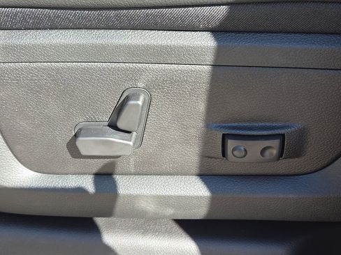 New 2026 RAM 3500 Laramie w/ Towing Technology Group image 20