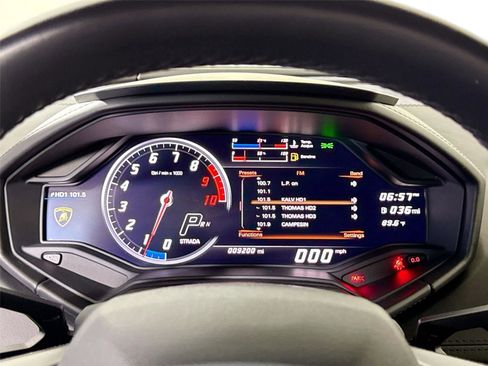 Used 2018 Lamborghini Huracan LP 580-2 image 17