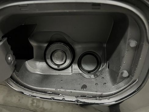 New 2026 GMC Sierra 1500 SLT w/ SLT Convenience Package image 34