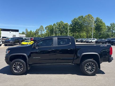 Used 2022 Chevrolet Colorado ZR2 AWD/4WD image 2