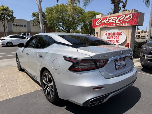 Used 2021 Nissan Maxima 3.5 SV w/ Floor Mat Group FWD image 6