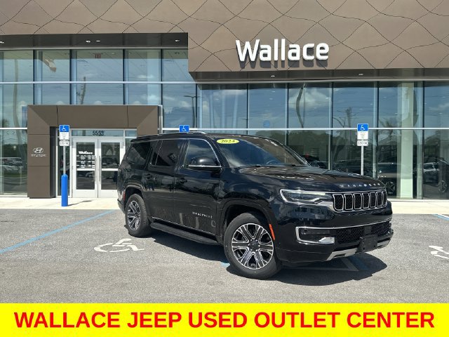 Used 2024 Jeep Wagoneer Series II w/ Flexible Seating Group AWD/4WD image 1
