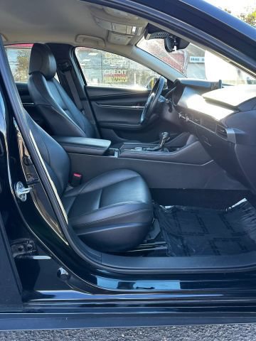 Used 2024 MAZDA MAZDA3 s FWD image 8