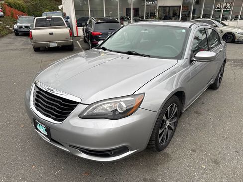 Used 2014 Chrysler 200 Touring w/ 200 S Group image 1