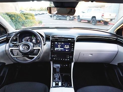 Certified 2024 Hyundai Tucson SEL image 19