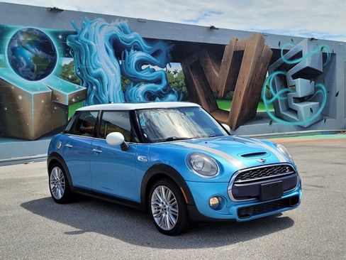 Used 2015 MINI Cooper S FWD image 4