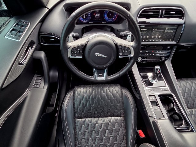 Used 2020 Jaguar F-PACE SVR AWD/4WD image 12