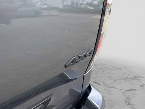 New 2026 Nissan Frontier SV w/ Tow Package image 4