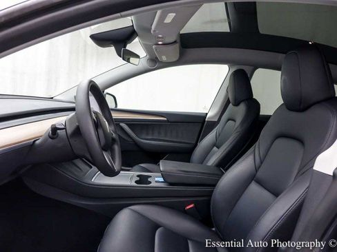 Used 2023 Tesla Model Y Performance AWD/4WD image 12