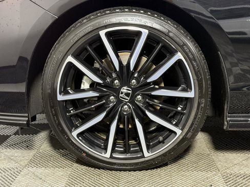 Used 2023 Honda Accord Touring image 31