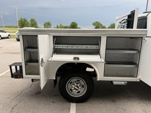 Used 2023 Ford F250 XL w/ XL Chrome Package AWD/4WD image 14