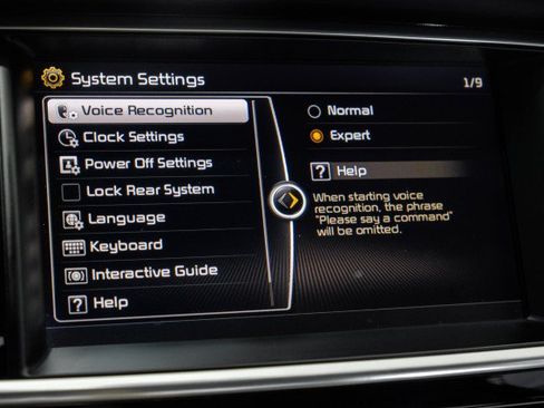 Used 2015 Kia K900 Luxury RWD image 37
