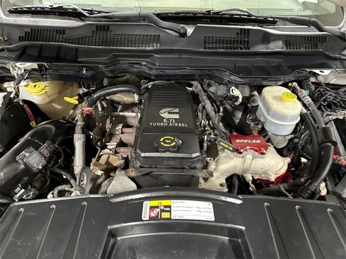 Used 2012 RAM 3500 ST w/ Chrome Appearance Group image 23