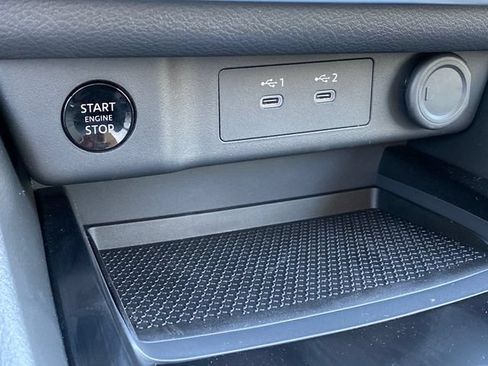 New 2026 Nissan Rogue SV w/ Cold Weather Package AWD/4WD image 19