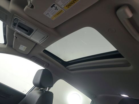 Used 2025 Honda CR-V EX-L image 30