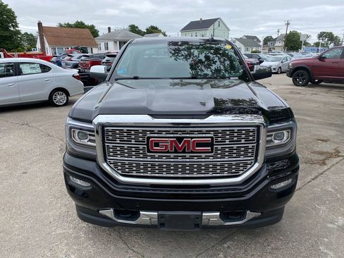 Used 2017 GMC Sierra 1500 Denali image 3