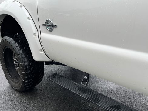 Used 2014 Ford F250 Platinum w/ FX4 Off-Road Package image 13