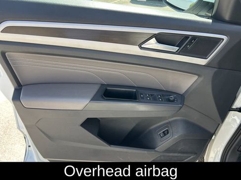 Used 2021 Volkswagen Atlas SE image 11