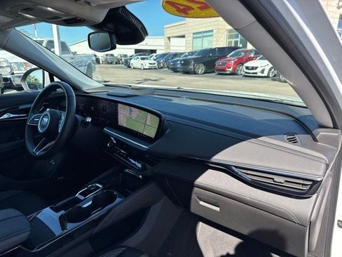 Used 2024 Buick Envision Preferred AWD/4WD image 28