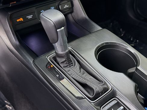 Used 2025 Honda Civic Sport image 17