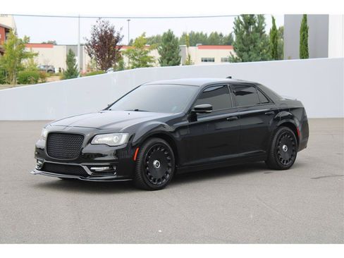 Used 2021 Chrysler 300 S RWD image 1