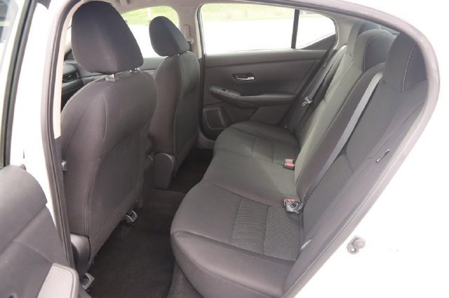Used 2022 Nissan Sentra S FWD image 9