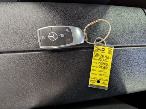 Used 2020 Mercedes-Benz GLC 300 image 30