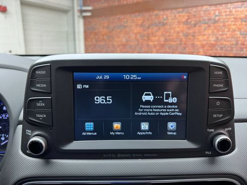 Used 2020 Hyundai Kona SEL Plus w/ Cargo Package AWD/4WD image 21