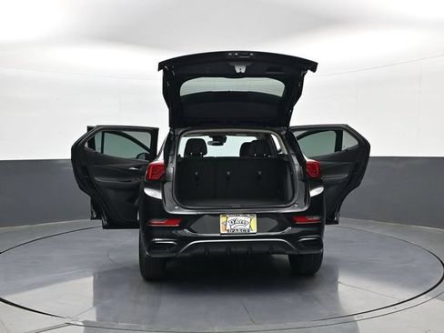 Certified 2026 Buick Encore GX Sport Touring w/ Comfort Package AWD/4WD image 32