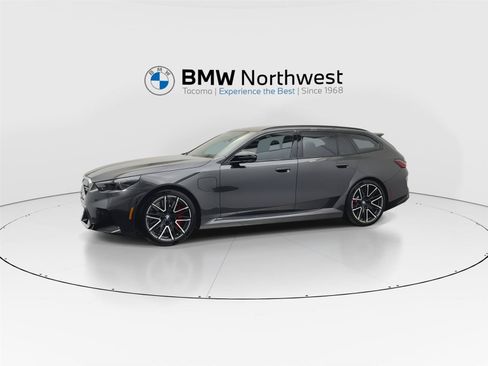 Used 2025 BMW M5 Touring AWD/4WD image 10