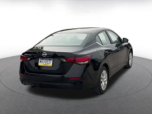 Used 2025 Nissan Sentra S FWD image 11