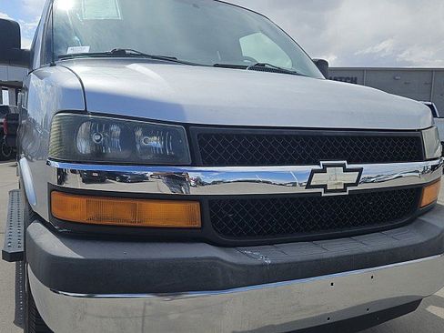 Used 2013 Chevrolet Express 3500 LT w/ LT Preferred Equipment Group RWD image 3