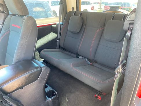 Used 2018 Jeep Wrangler Rubicon AWD/4WD image 18