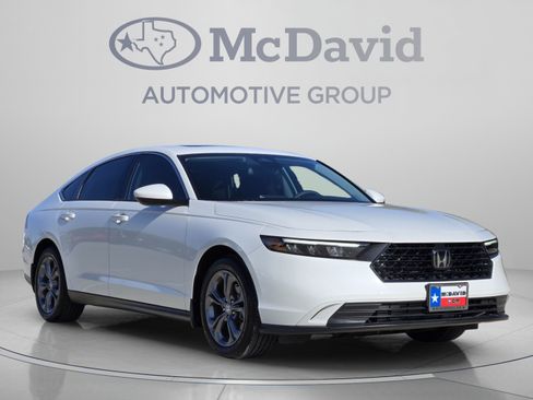 Certified 2024 Honda Accord EX image 7
