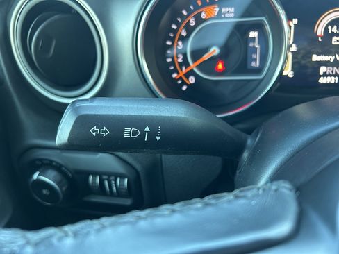 Used 2021 Jeep Wrangler Unlimited Sport image 21