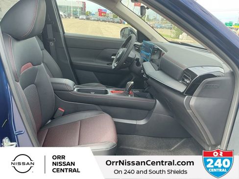 New 2026 Nissan Kicks SR FWD image 11