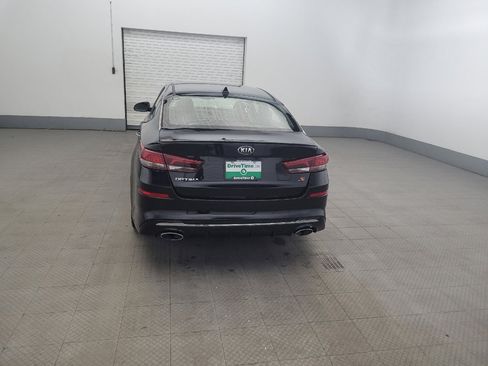 Used 2019 Kia Optima S FWD image 6