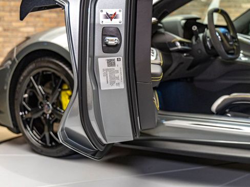 Used 2022 Chevrolet Corvette Stingray Premium Conv image 37