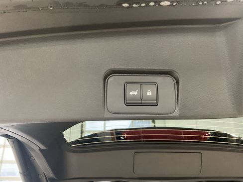 New 2026 Nissan Rogue SV w/ Cold Weather Package AWD/4WD image 39