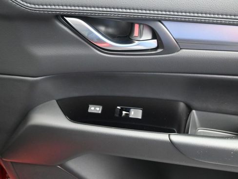 Used 2025 MAZDA CX-5 AWD 2.5 S w/ Select Package image 16