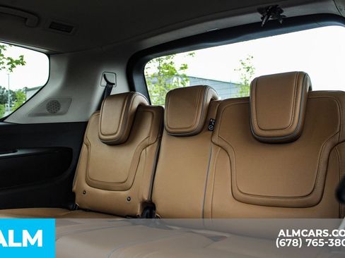 Used 2025 INFINITI QX80 Luxe AWD/4WD image 19