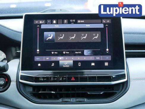 Used 2022 Jeep Compass Limited image 20