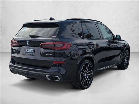 Used 2022 BMW X5 xDrive40i w/ M Sport Package image 5