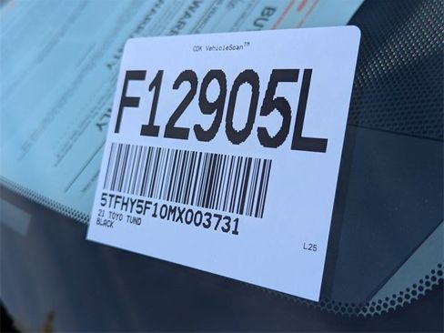 Used 2021 Toyota Tundra Limited w/ Limited Premium Package image 36