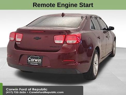 Used 2015 Chevrolet Malibu LT w/ Power Convenience Package image 8